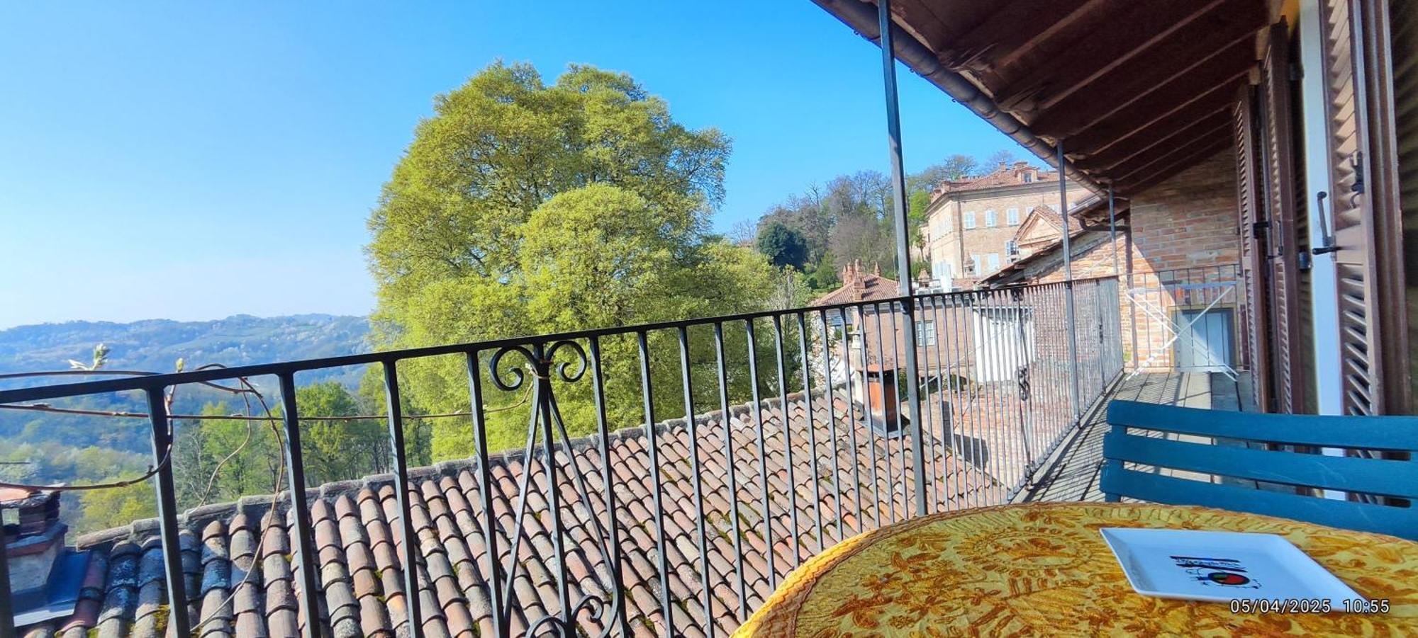 Brusasco Ca Borgo Vecchioアパートホテル エクステリア 写真